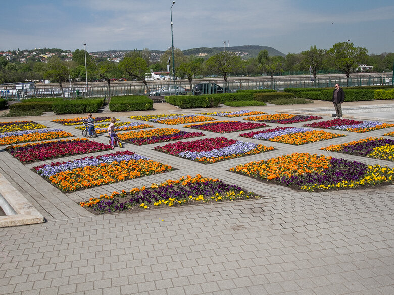 gul-baba-dunapark-szent-istvan-park_balkanyi-laszlo_20150424.inbox780x585 (1)